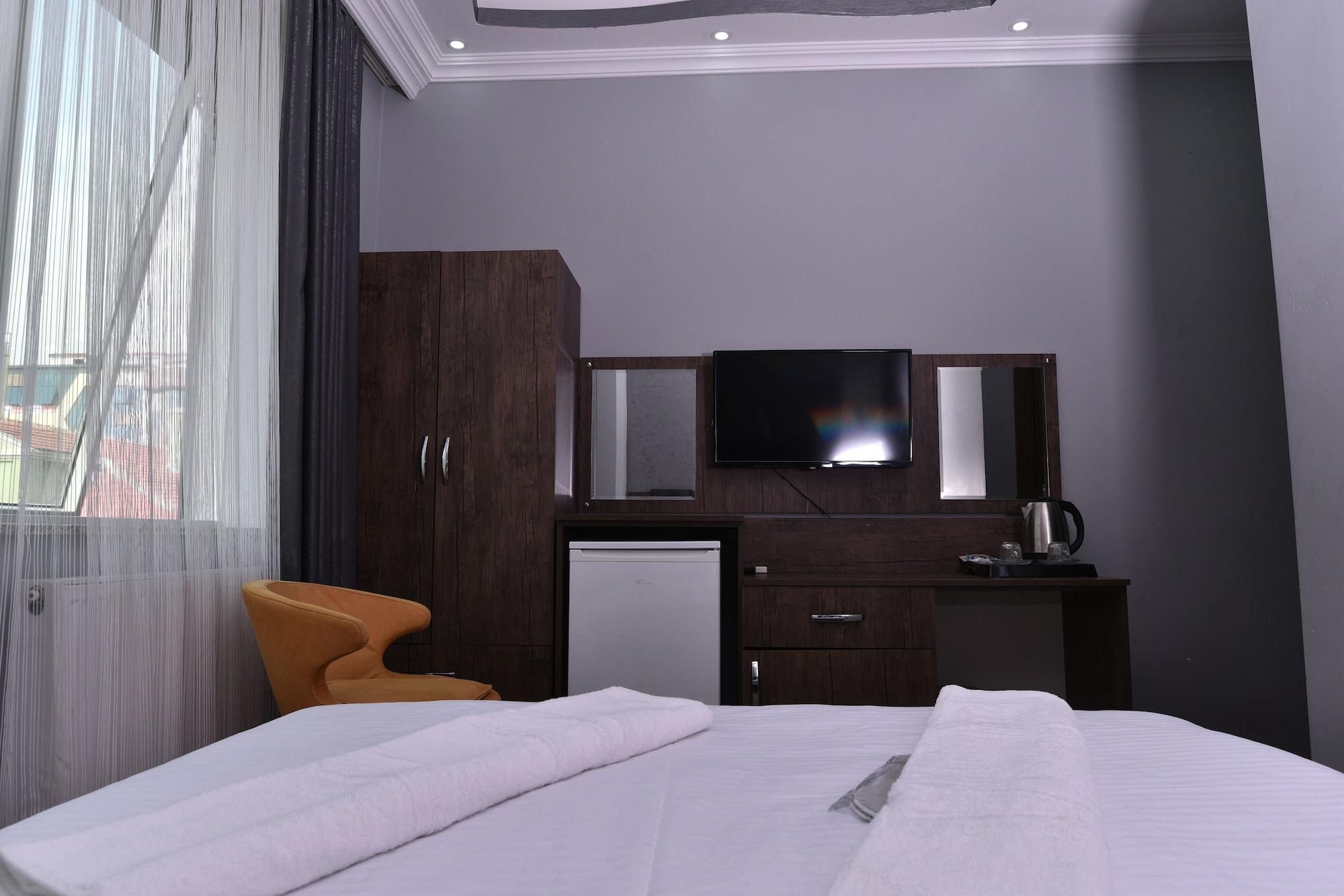 Rays Otel 3*