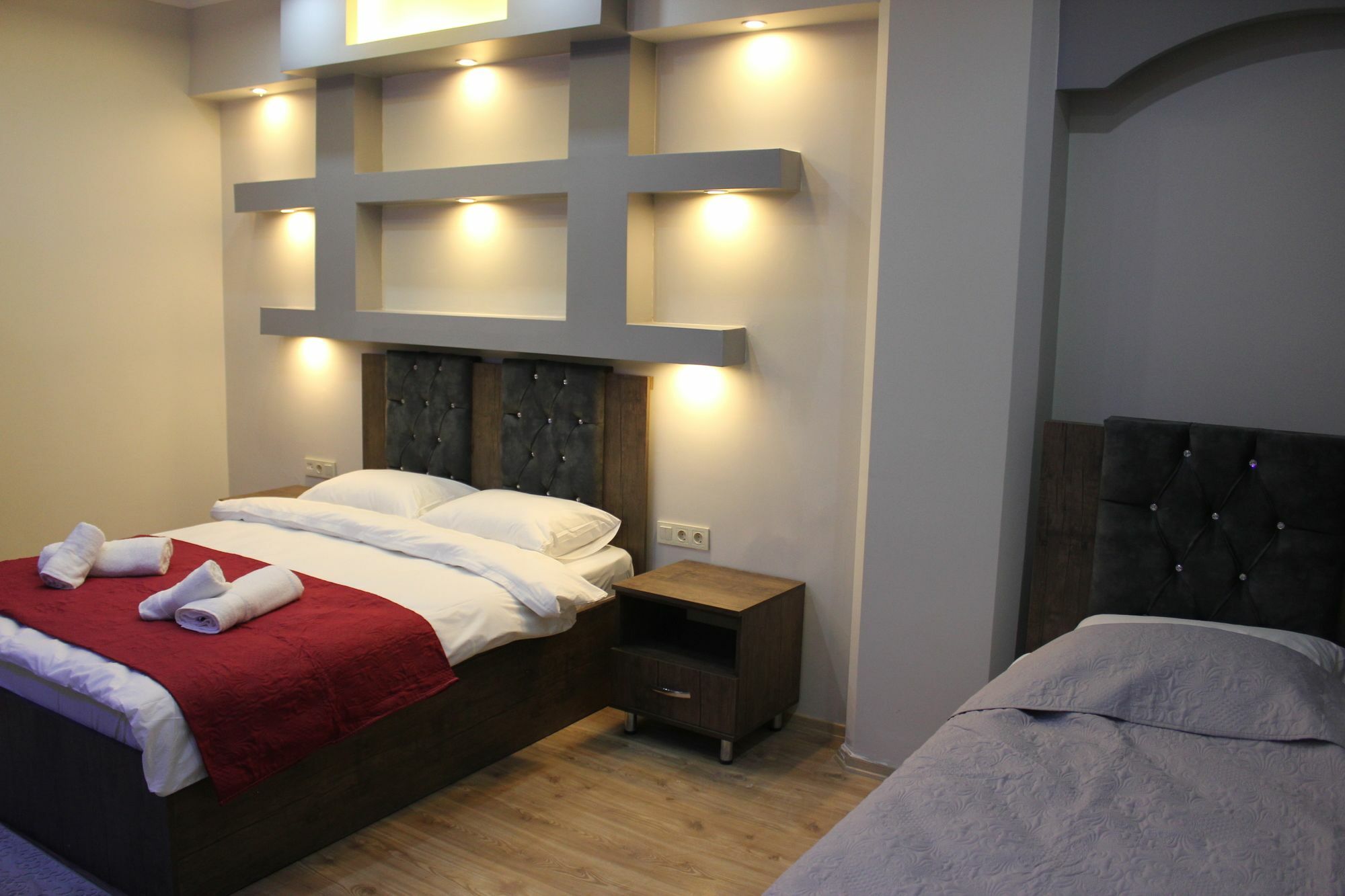 מלון Rays Bakirkoey Center 3*